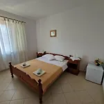 Gabriel فندق مبيت وإفطار *