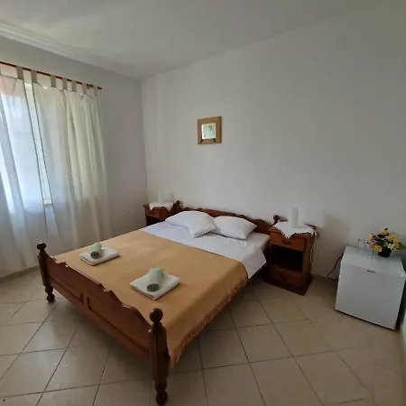 Gabriel Bed and Breakfast *