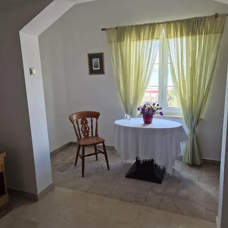 Gabriel Bed & Breakfast Pag Town